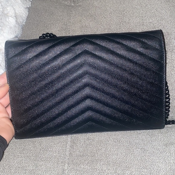 Saint Laurent Wallet on Chain - Picture 5 of 8